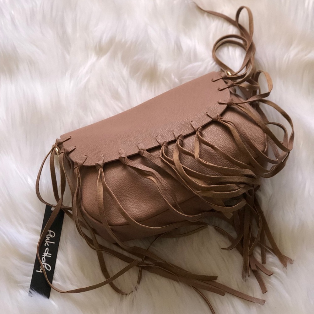 SALE! Lowest price 💕• Boho fringe crossbody bag •